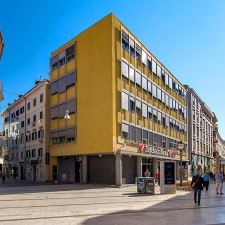 Apartment Sancti Viti Rijeka Exteriör bild