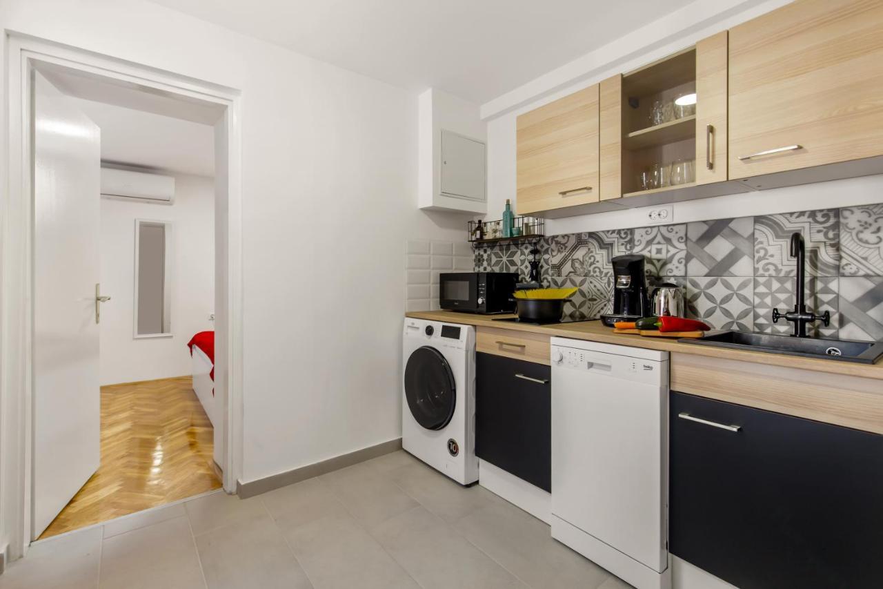 Apartment Sancti Viti Rijeka Exteriör bild