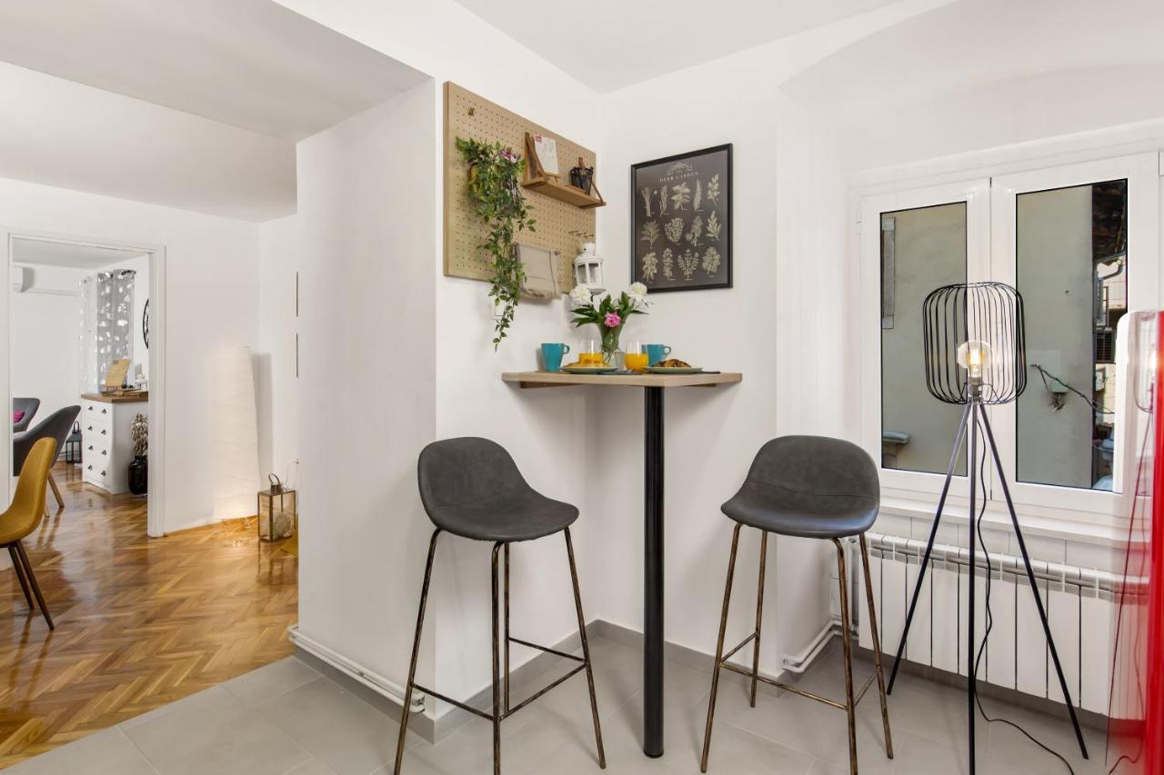Apartment Sancti Viti Rijeka Exteriör bild